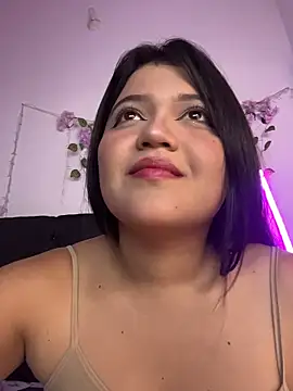 alisson carolina73 online show from February 27, 1:49 am