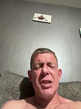 mrwright878787 online show from May 28, 11:24 pm