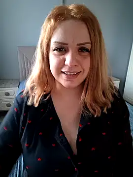 cansuozell online show from March 1, 3:25 pm