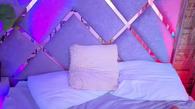 paulette dupont online show from March 27, 8:26 am