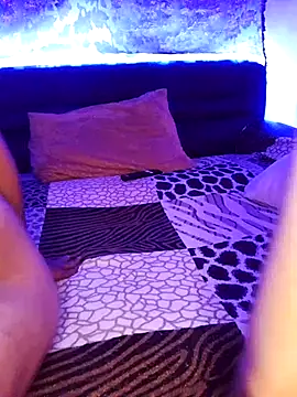 Snapshot of Arab69nikwife chatting on March 8, 12:33 am Arab69nikwife online show from March 8, 12:33 am