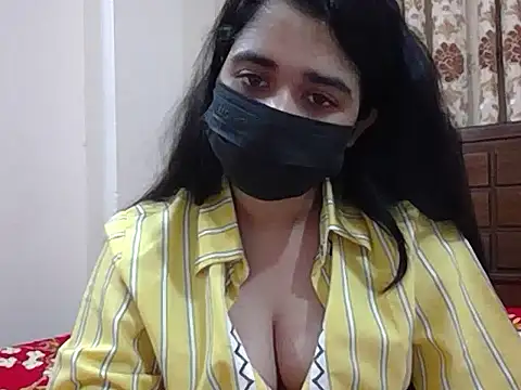 Snapshot of A-pusparani chatting on June 11, 8:18 pm A-pusparani online show from June 11, 8:18 pm