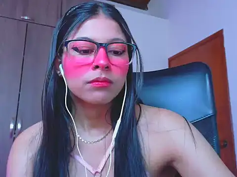  ALLYSON18  online show from February 9, 2:21 pm