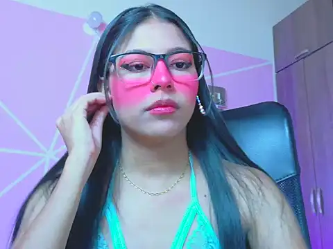  ALLYSON18  online show from April 10, 11:37 am