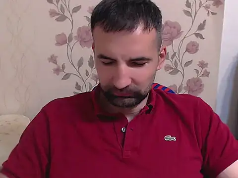Snapshot of Leo_1617 chatting on May 24, 4:56 pm Leo 1617 online show from May 24, 4:56 pm