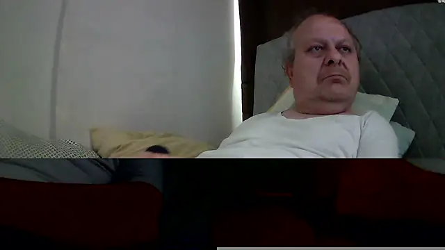 amylrmm1903 online show from May 10, 10:42 am
