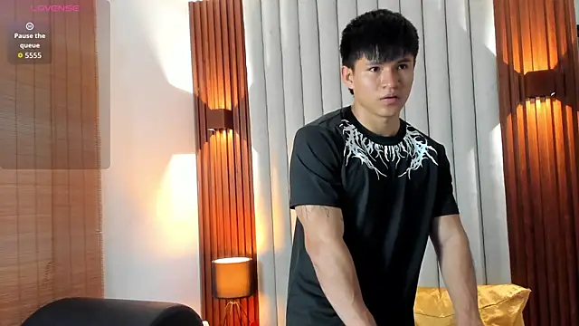 Snapshot of Ryo_kush chatting on May 30, 1:08 pm Ryo kush online show from May 30, 1:08 pm