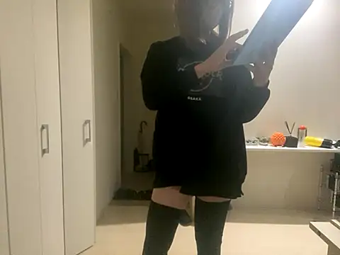 Snapshot of mel__mel chatting on October 15, 5:24 pm mel mel online show from October 15, 5:24 pm