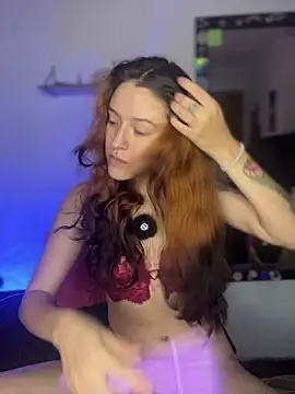 Snapshot of Ginger_Foxy chatting on May 30, 5:54 pm Ginger Foxy online show from May 30, 5:54 pm