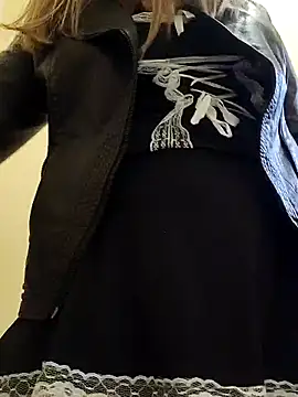 Snapshot of Ekaterina27 chatting on March 7, 7:16 pm Ekaterina27 online show from March 7, 7:16 pm