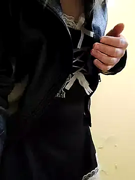 Snapshot of Ekaterina27 chatting on March 16, 7:38 pm Ekaterina27 online show from March 16, 7:38 pm