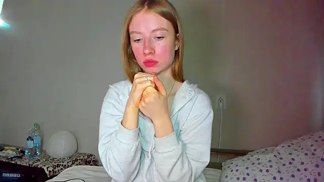 Snapshot of minidivaa_ chatting on May 30, 4:15 pm minidivaa online show from May 30, 4:15 pm