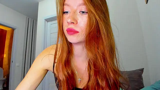 Snapshot of minidivaa_ chatting on June 1, 7:37 pm minidivaa online show from June 1, 7:37 pm