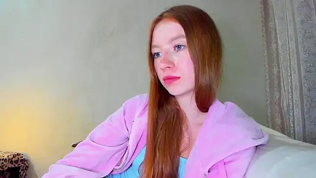 Snapshot of minidivaa_ chatting on June 21, 10:23 pm minidivaa online show from June 21, 10:23 pm