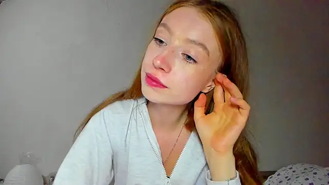 Snapshot of minidivaa_ chatting on July 11, 10:11 pm minidivaa online show from July 11, 10:11 pm