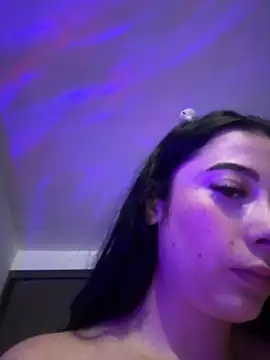 Snapshot of Libia_James chatting on June 2, 11:18 pm Libia James online show from June 2, 11:18 pm