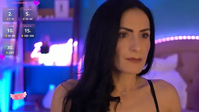 RaisaVawn online show from April 14, 6:08 am