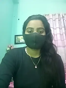 Snapshot of Amisha-2 chatting on January 1, 11:27 am Amisha-2 online show from January 1, 11:27 am