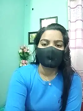 Snapshot of Amisha-2 chatting on January 4, 10:27 am Amisha-2 online show from January 4, 10:27 am