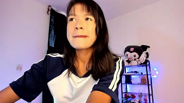 meganthompsonn22 online show from March 10, 12:32 pm