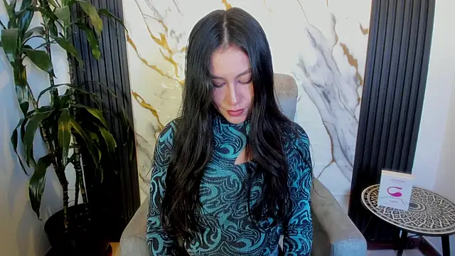 EmiGomez  online show from February 24, 12:36 pm