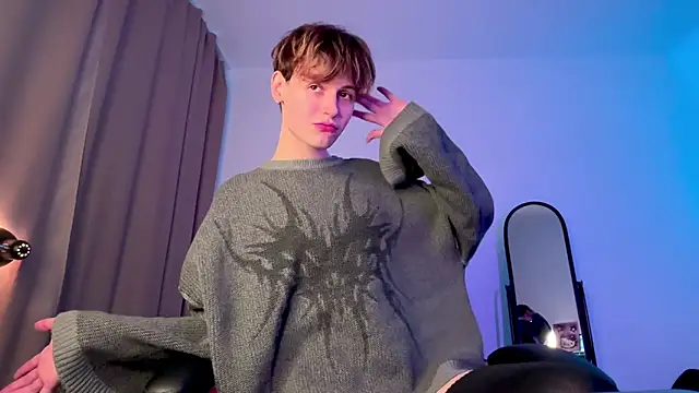 Snapshot of princeofsuccubs chatting on December 21, 12:49 pm princeofsuccubs online show from December 21, 12:49 pm