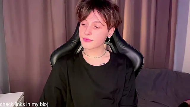 Snapshot of princeofsuccubs chatting on January 16, 5:23 pm princeofsuccubs online show from January 16, 5:23 pm