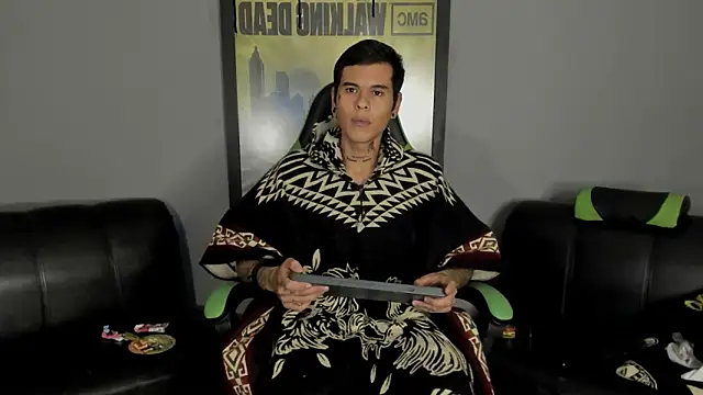 Snapshot of jamesinked_ chatting on March 10, 1:56 am jamesinked  online show from March 10, 1:56 am