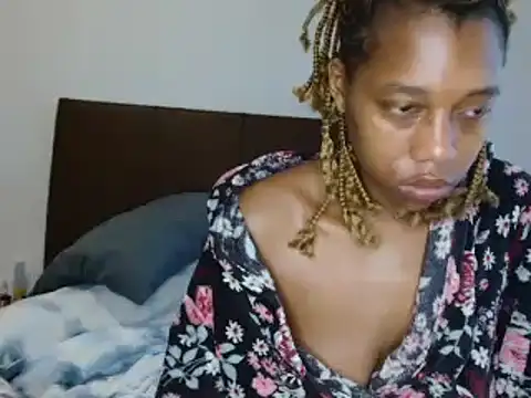 Snapshot of Sweet_nicole98 chatting on March 15, 7:58 am Sweet nicole98 online show from March 15, 7:58 am