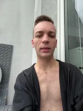 nickdtr online show from May 22, 12:00 pm
