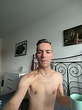 Snapshot of nickdtr chatting on July 19, 11:58 am nickdtr online show from July 19, 11:58 am