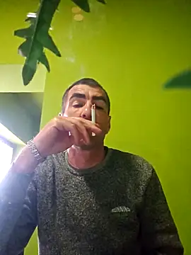 Gabesz1986xh online show from April 20, 10:29 am