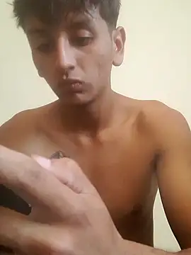 teendotados online show from December 8, 5:11 pm