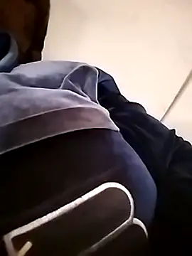 Kami-liya online show from March 17, 3:25 am