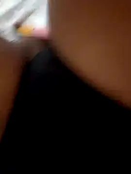 L-LOVE online show from January 3, 9:15 pm