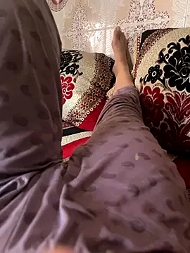 L-LOVE online show from September 20, 3:57 pm