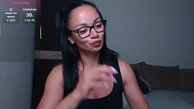 Snapshot of BabySerene chatting on June 28, 3:45 am BabySerene online show from June 28, 3:45 am