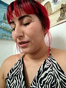 Snapshot of florecita9 chatting on June 12, 4:50 pm florecita9 online show from June 12, 4:50 pm
