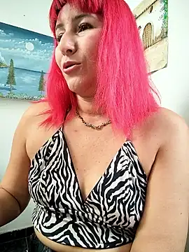 Snapshot of florecita9 chatting on June 17, 5:25 pm florecita9 online show from June 17, 5:25 pm