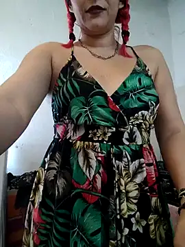 Snapshot of florecita9 chatting on July 3, 3:40 pm florecita9 online show from July 3, 3:40 pm