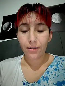 Snapshot of florecita9 chatting on August 2, 11:58 pm florecita9 online show from August 2, 11:58 pm