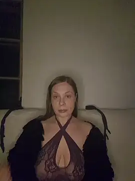 katiestevens online show from January 18, 9:51 pm