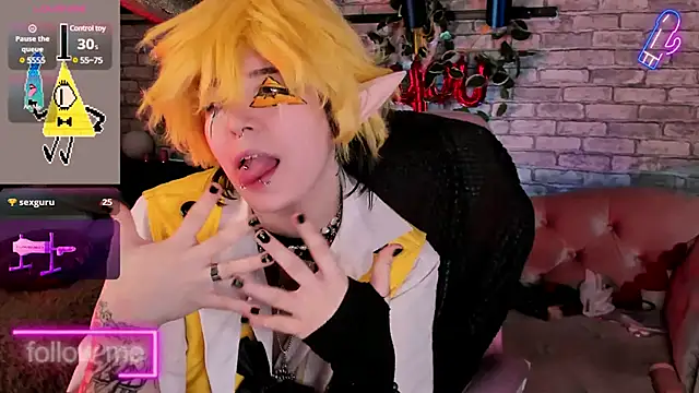 Snapshot of Alex_Howell chatting on February 12, 3:29 am Alex Howell online show from February 12, 3:29 am