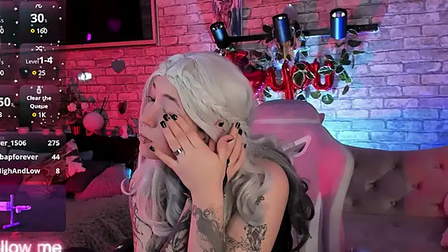 Snapshot of Alex_Howell chatting on March 23, 12:26 am Alex Howell online show from March 23, 12:26 am