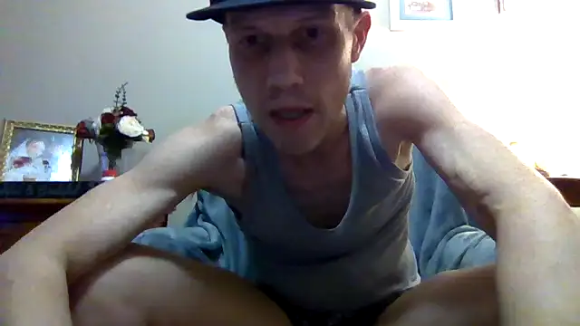 Snapshot of kollzCloudzz chatting on June 20, 4:15 am kollzCloudzz online show from June 20, 4:15 am