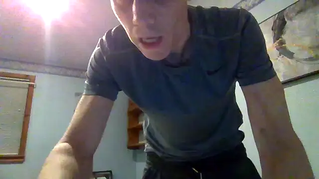 Snapshot of kollzCloudzz chatting on June 25, 7:24 am kollzCloudzz online show from June 25, 7:24 am