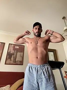 Snapshot of Cum_076 chatting on December 1, 11:59 am Cum 076 online show from December 1, 11:59 am