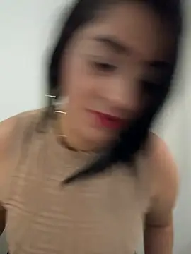 karenlennox1 online show from March 18, 10:46 pm