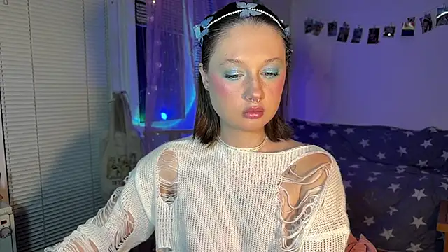 Snapshot of Jenny_darling_love chatting on April 30, 6:14 pm Jenny darling love online show from April 30, 6:14 pm