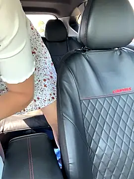 Cherry-red-xo online show from September 19, 5:13 pm